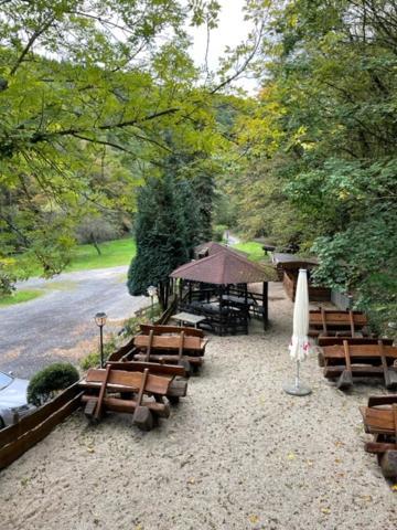 Landgasthof Hieren Muehle Ney Екстериор снимка